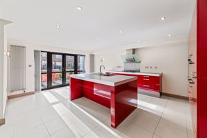 Dining Kitchen- click for photo gallery